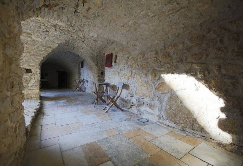 بنسيون Mas De Coulet