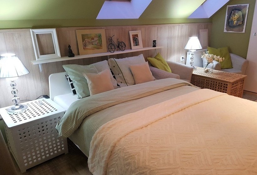 Пансион Dom Z Sauną I Jacuzzi  Na Wyłączność Lub Pokoje