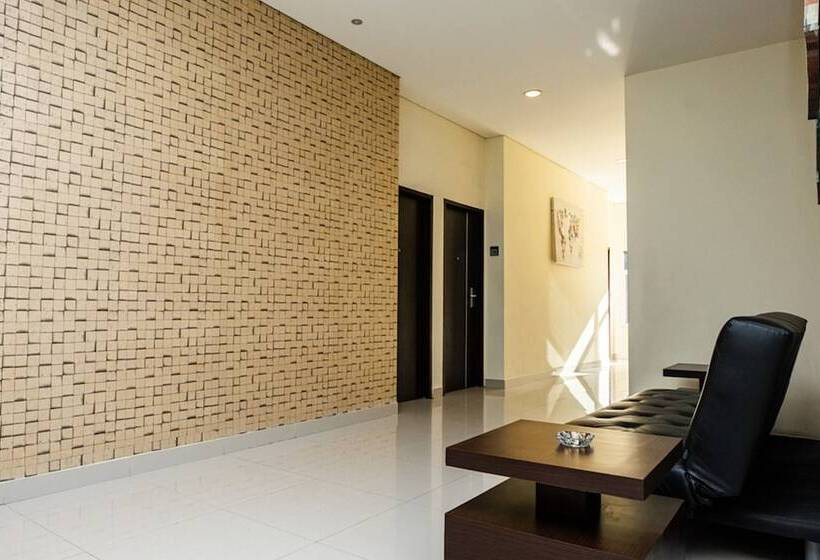 펜션 Reddoorz @ Pelita Raya Rappocini