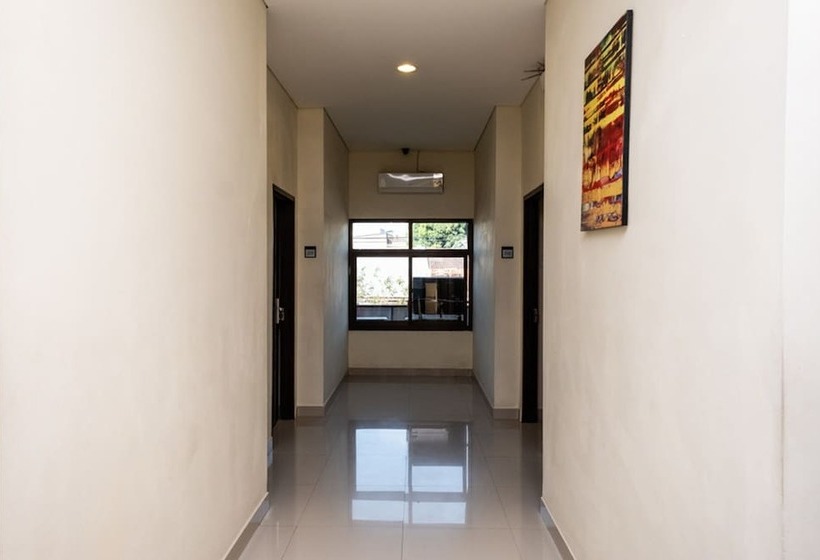 펜션 Reddoorz @ Pelita Raya Rappocini