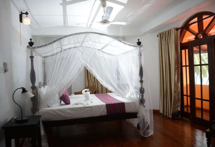 膳宿费 Sandy's Villa Hiriketiya