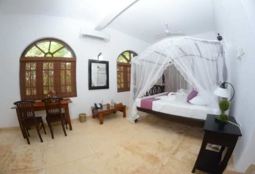 膳宿费 Sandy's Villa Hiriketiya