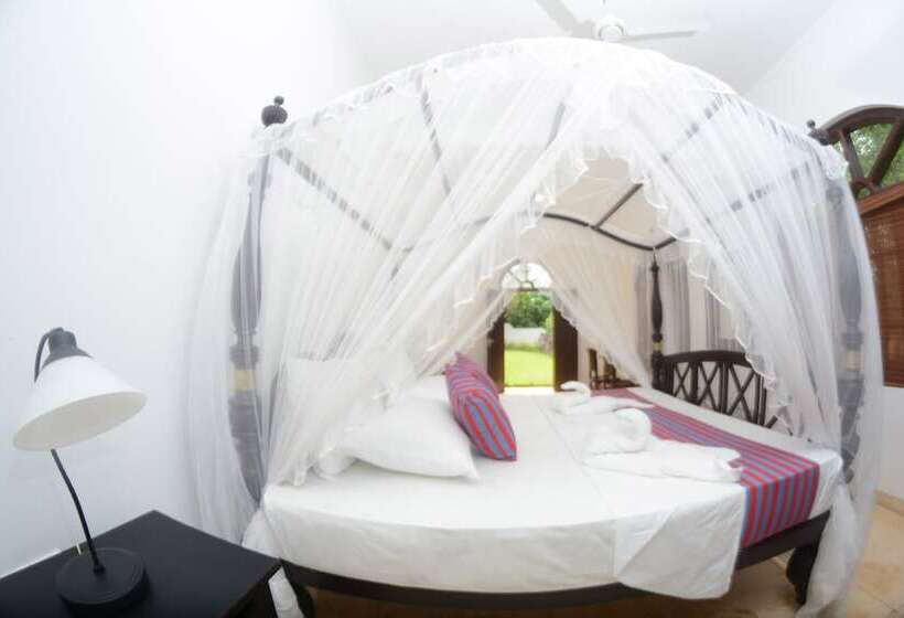 膳宿费 Sandy's Villa Hiriketiya