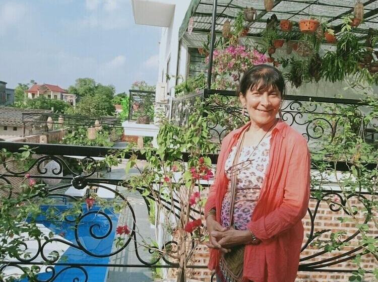 پانسیون Sparrow's Song Homestay