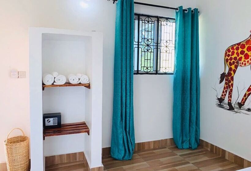 The Star Hotel & Sports Bar Zanzibar