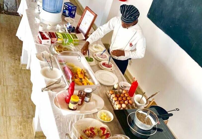 The Star Hotel & Sports Bar Zanzibar