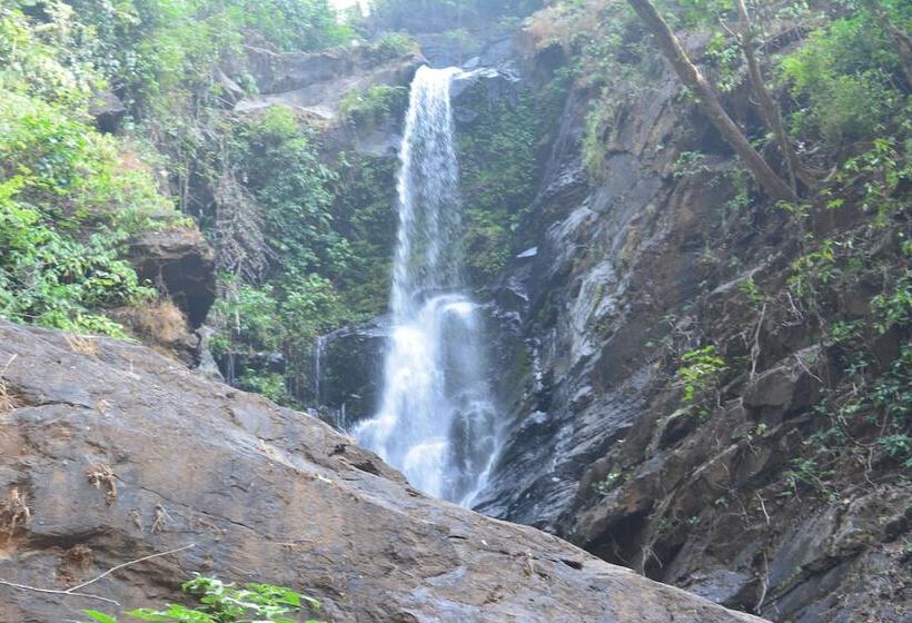 بنسيون Goa Cottages Agonda