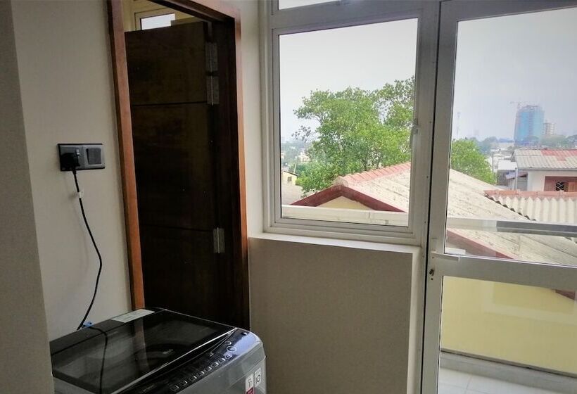 Pink Elephant Tourist Apartment