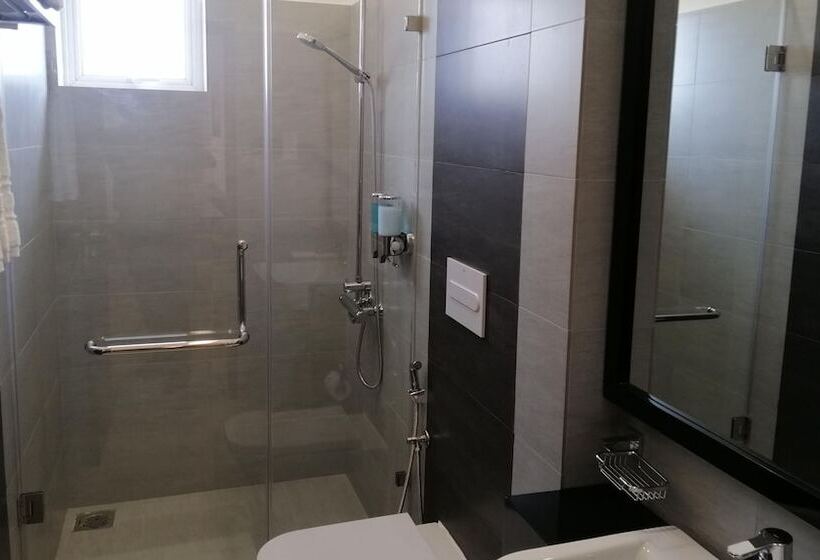 Pink Elephant Tourist Apartment