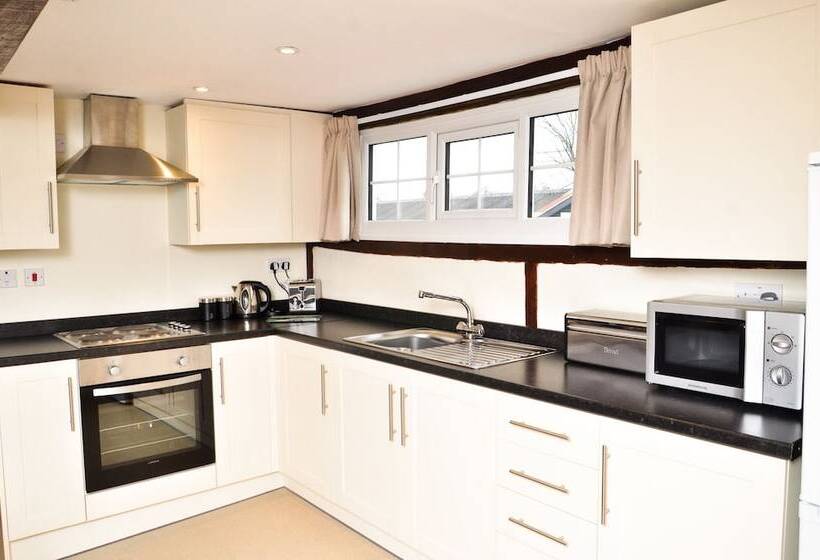 Wrenbury Mill Marina Apartments