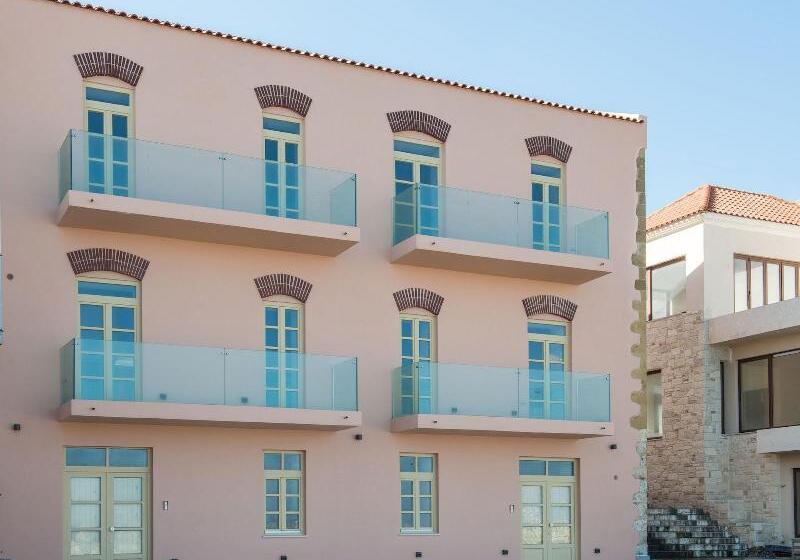 Avra Apartments Kolymbari Harbour