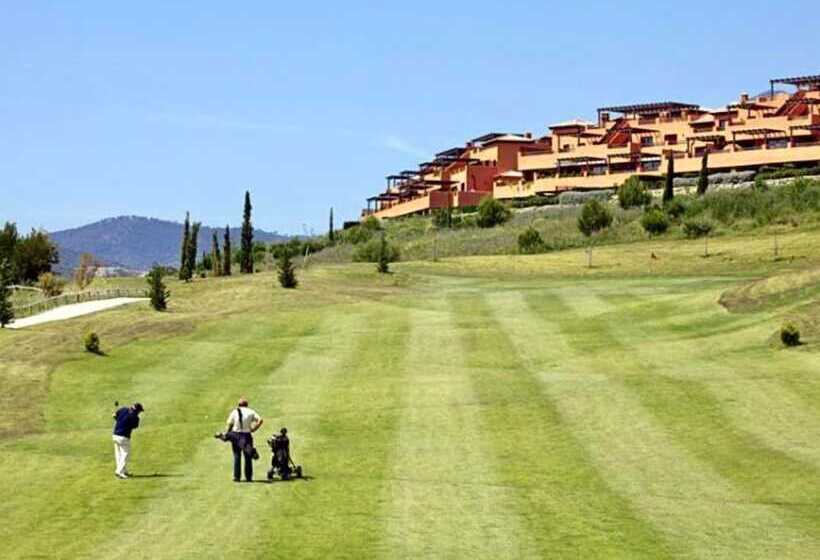 Casares Beach Golf Apartment With Private Garden Direct Pool Access