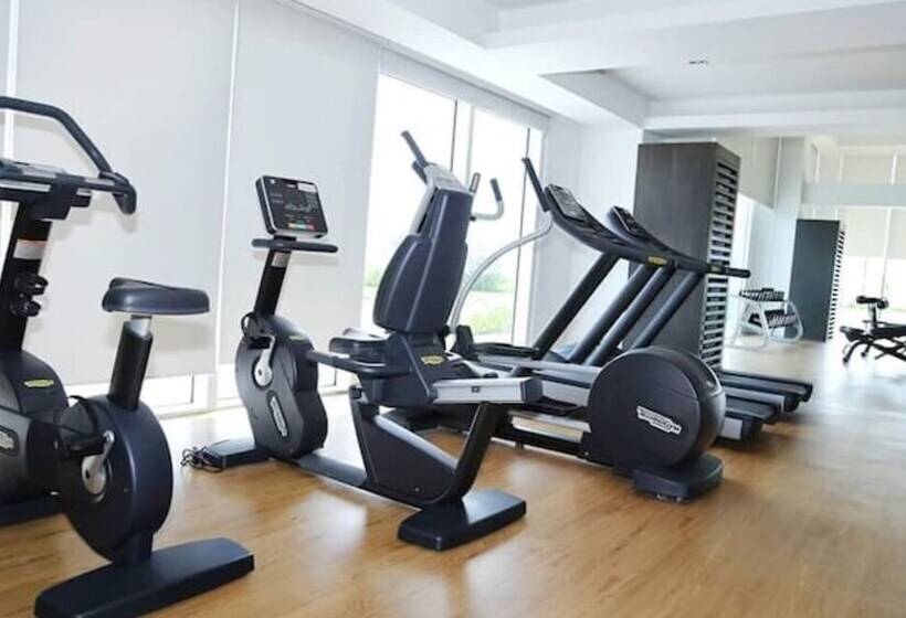 Dreamlike Arterra Hotel Apartment Cebu Seaside 14 Floor