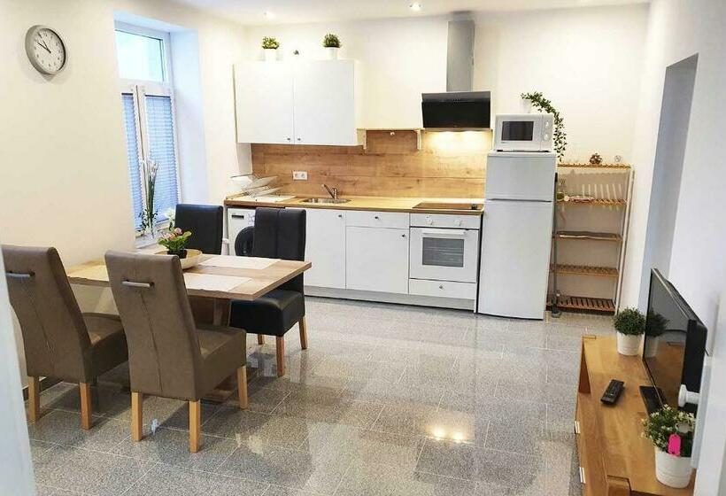 Work & Stay In Kleve Iiii