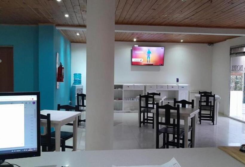 ホテル Avellaneda Suites