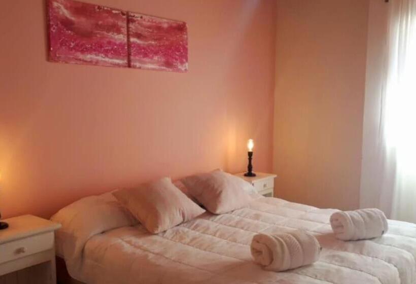 ホテル Avellaneda Suites