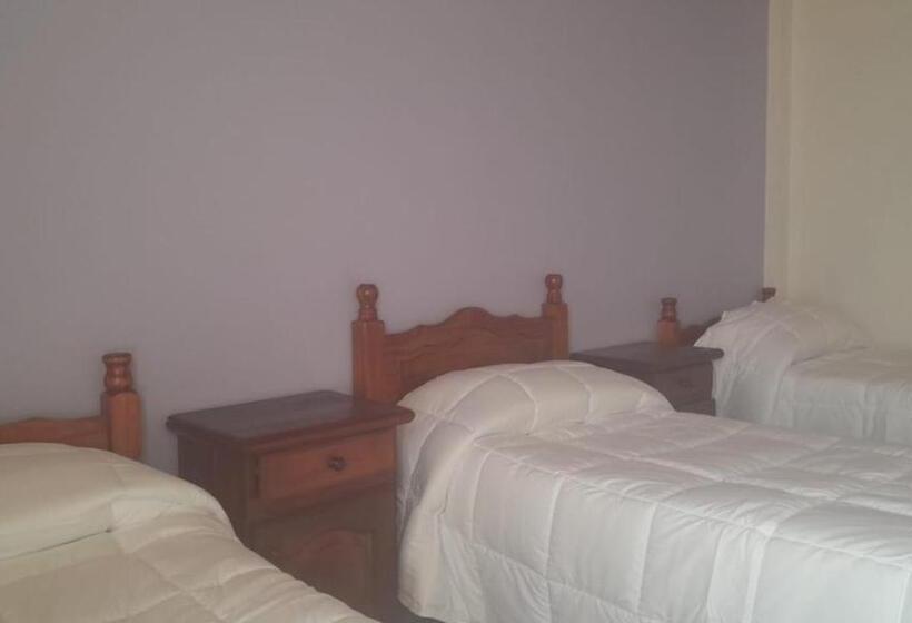 ホテル Avellaneda Suites