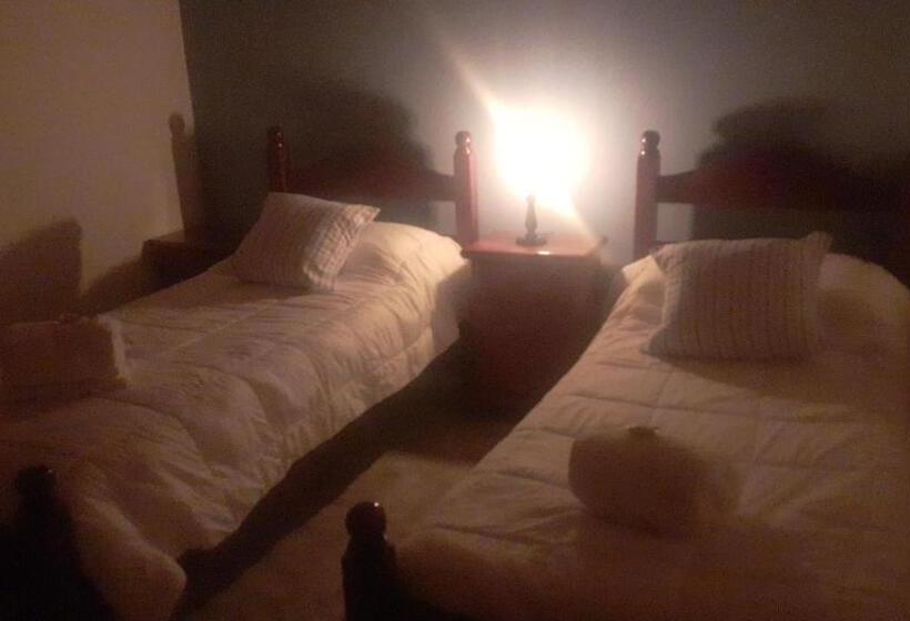 ホテル Avellaneda Suites