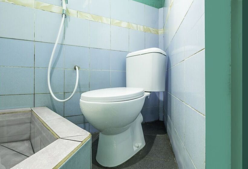 Отель Oyo 2141 Pondok Pulo Sari 2