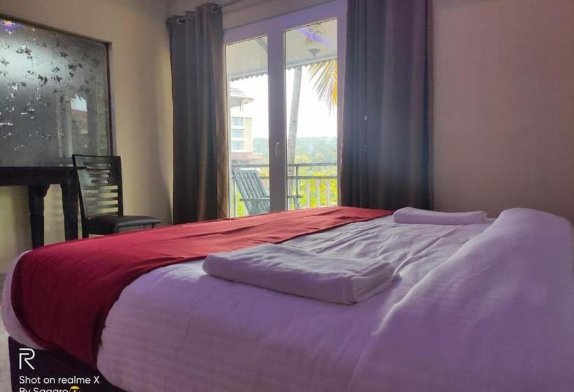 Отель Royal Tulip Goa Beach Cottages