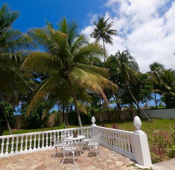 بنسيون Aqualuna Pousada