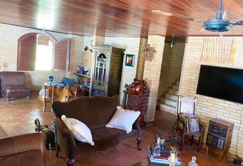 بنسيون Aqualuna Pousada