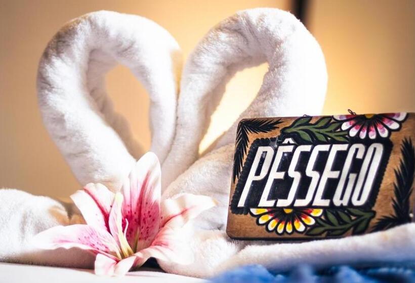 ペンション Canto Das Laranjeiras Beach Club Guaiuba