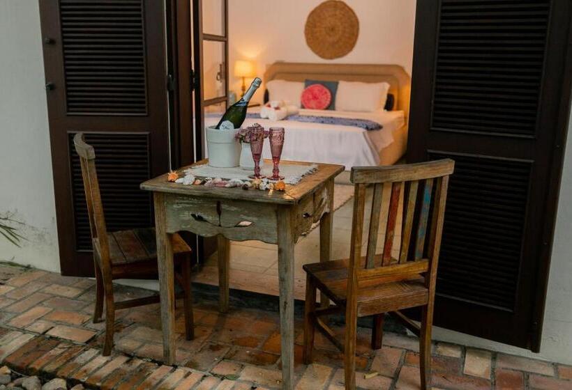 ペンション Canto Das Laranjeiras Beach Club Guaiuba