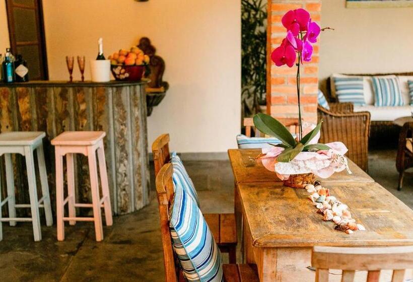 ペンション Canto Das Laranjeiras Beach Club Guaiuba