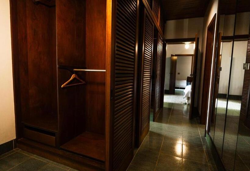 ペンション Canto Das Laranjeiras Beach Club Guaiuba