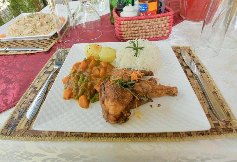 پانسیون Cycad Entebbe Guest House