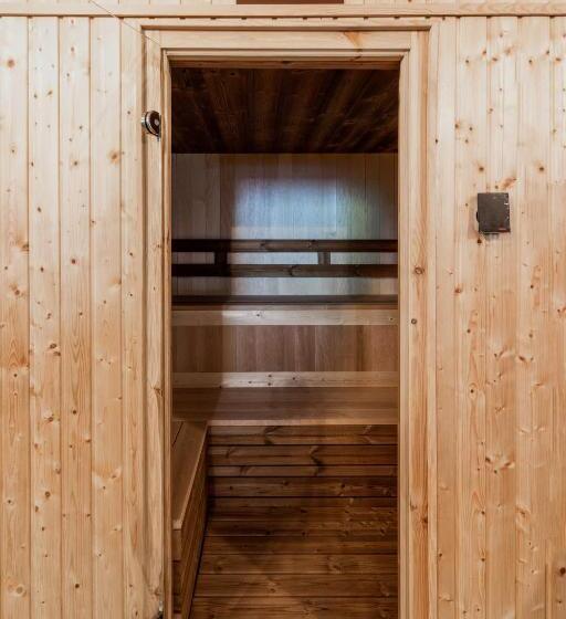 פנסיון Tíztó Vendégház