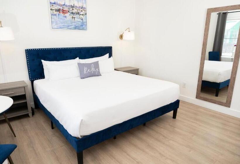 Endless Dunes, A Modern Motel