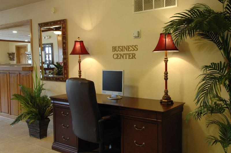 فندق All American Inn & Suites Branson