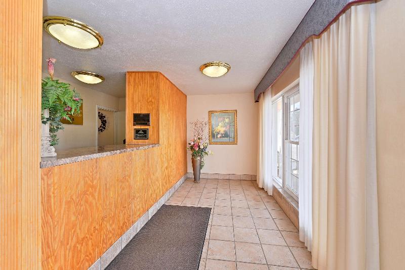 Отель Americas Best Value Inn Ashtabula/austinburg