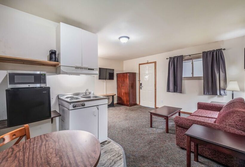 فندق Americas Best Value Inn Marquette