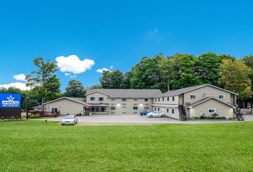 فندق Americas Best Value Inn Marquette