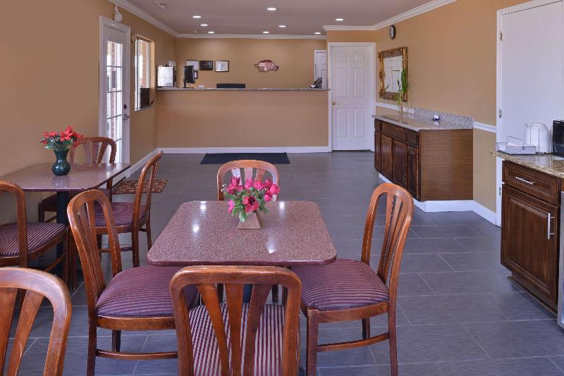 فندق Americas Best Value Inn And Suites Siloam Springs