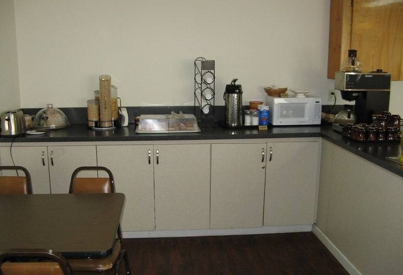 فندق Bellingham Lodge