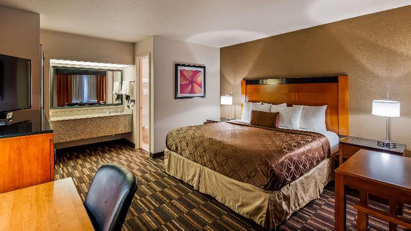 فندق Best Western Executive Inn