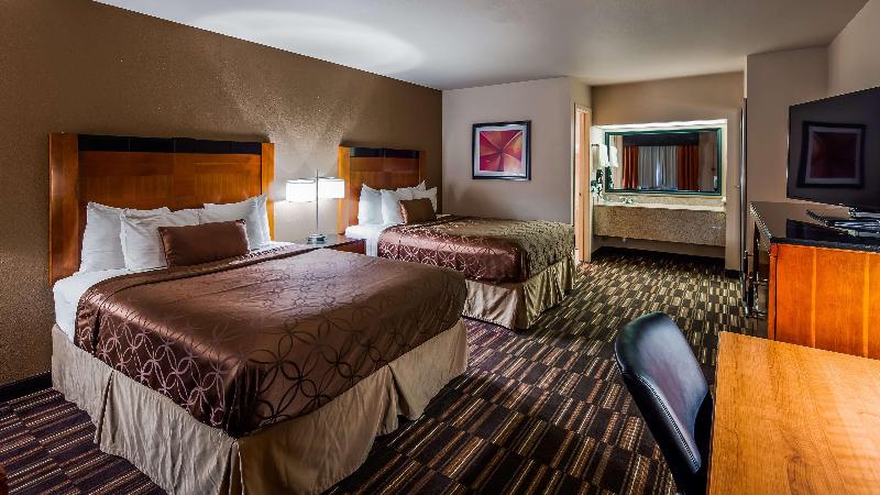 فندق Best Western Executive Inn