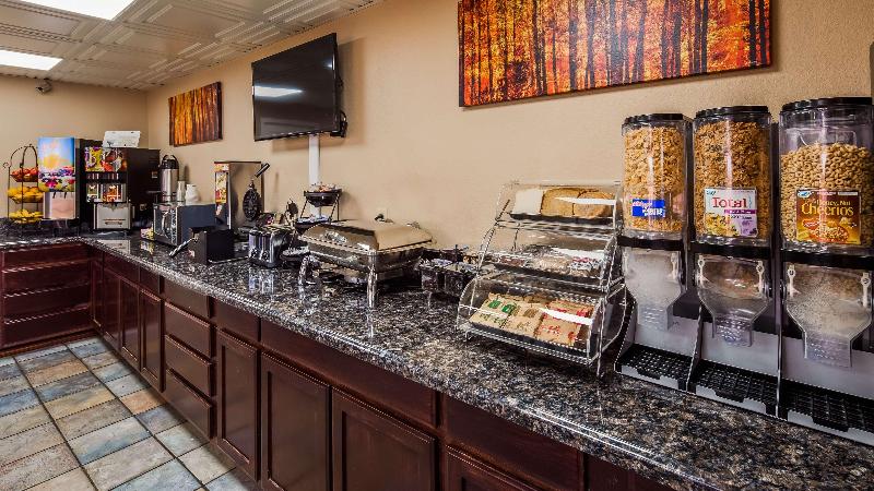 فندق Best Western Executive Inn