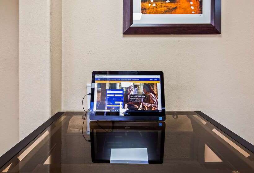 فندق Best Western Executive Inn