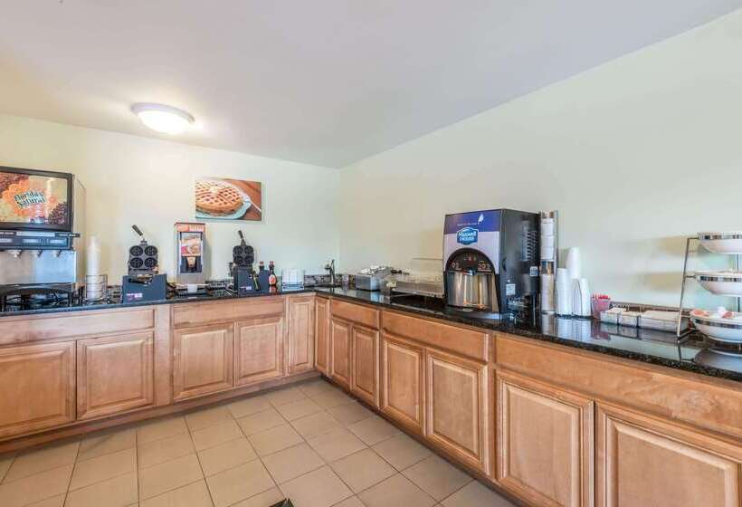 ホテル Days Inn By Wyndham Middletown/newport Area