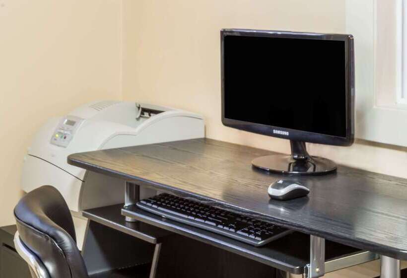 ホテル Days Inn By Wyndham Middletown/newport Area