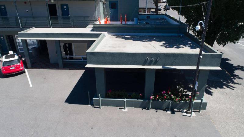 ホテル Eastside Lodge