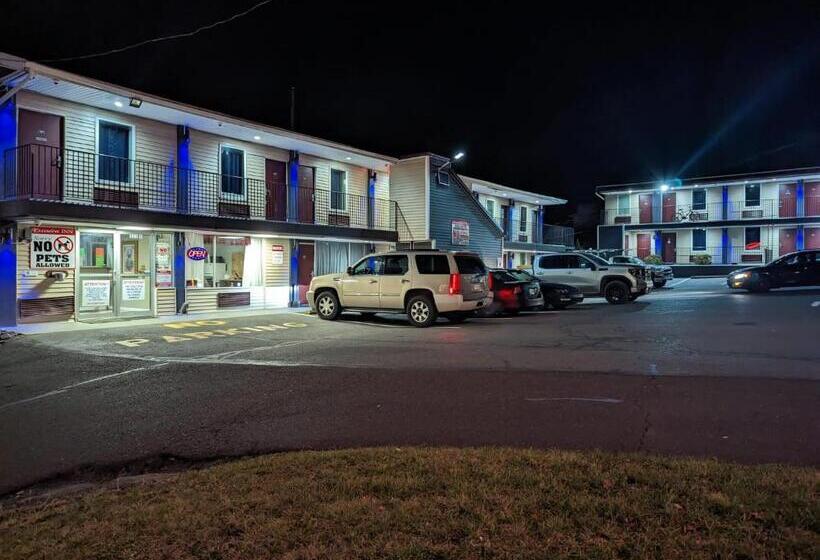 فندق Executive Inn Coopersburg