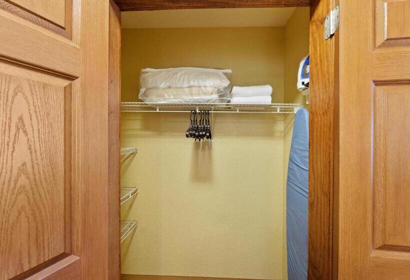 호텔 Extended Stay America Suites Chantilly Dulles