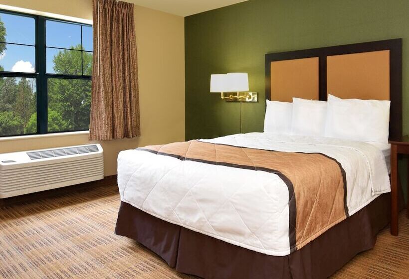 فندق Suburban Studios Jackson North