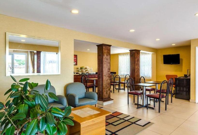 호텔 Fairbridge Inn Express